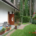 House With Swimming Pool In *