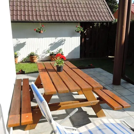 House With Swimming Pool In Casa vacanze *